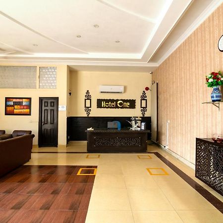 Hotel One Lalazar ムルターン エクステリア 写真
