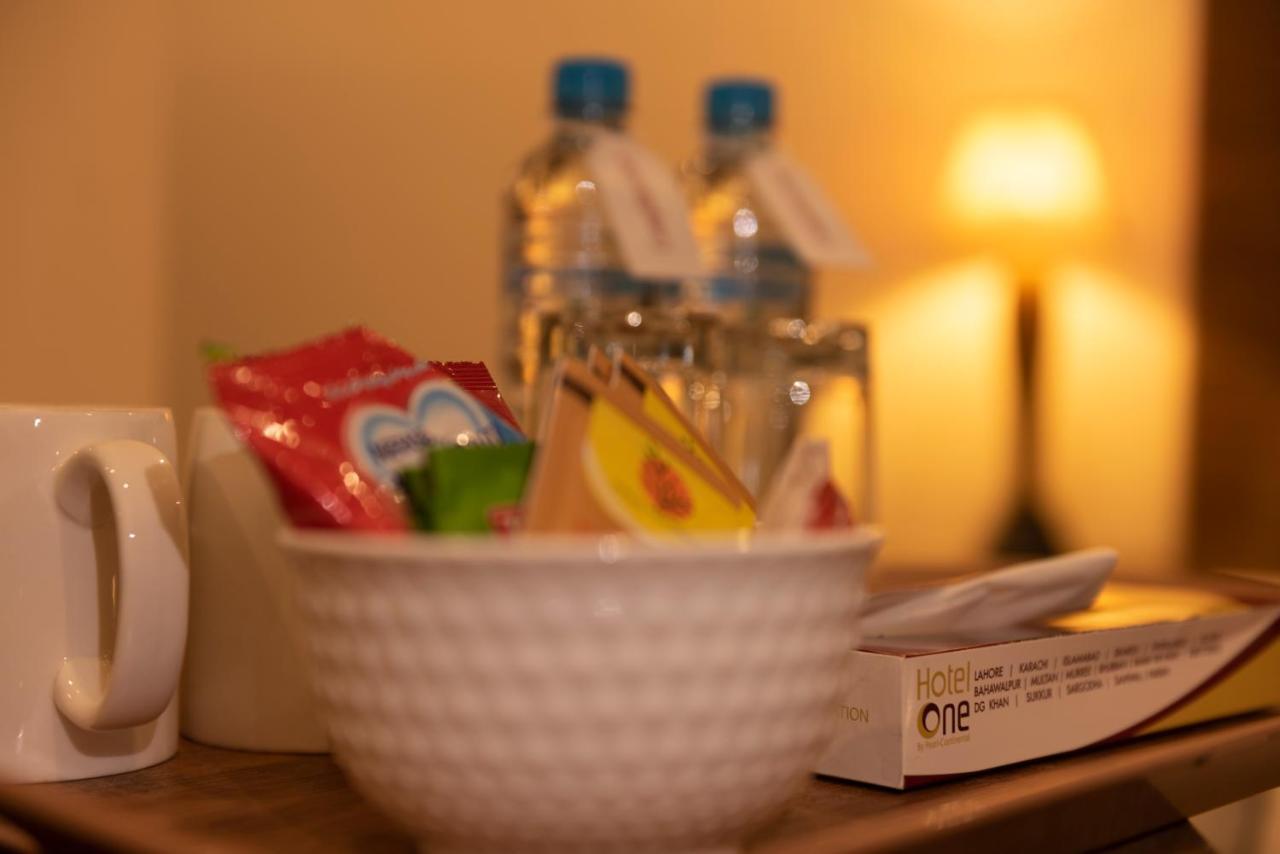 Hotel One Lalazar ムルターン エクステリア 写真